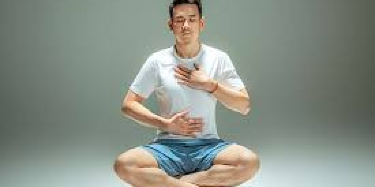 Are there any online breathwork teacher training programs available?