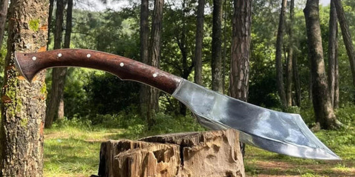 BEST HUNTING KNIFE BRANDS: A COMPREHENSIVE GUIDE