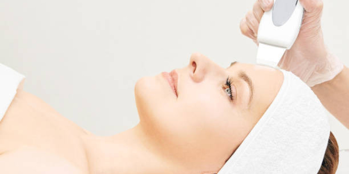 Transform Your Complexion: Professional Skin Cleaning at the Clinic in Riyadh