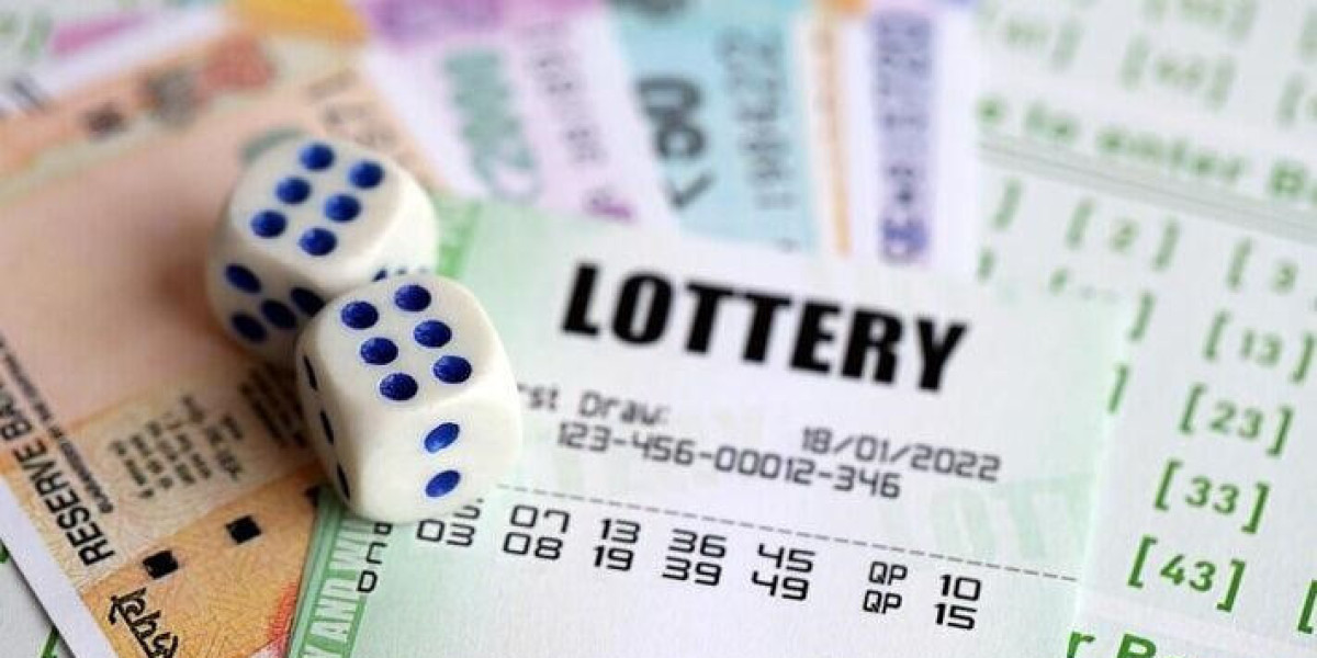 Online vs. Offline: Buying Lottery Tickets in India