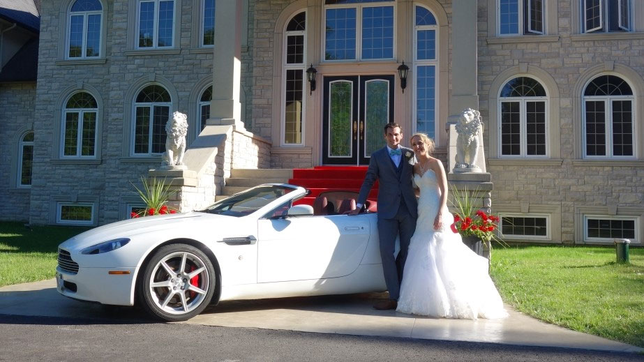 The Allure of Luxury Wedding Cars: Elegance, Comfort, and Style