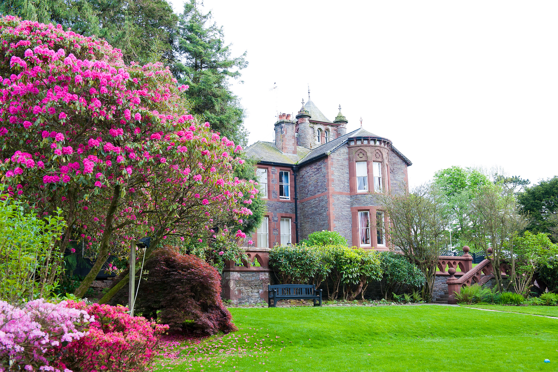 Luxury Lodges with Hot Tubs- Brockwood Hall