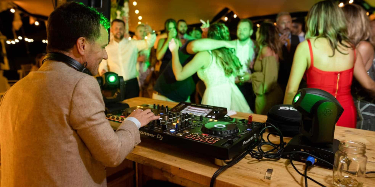 Essex Wedding DJs: The Ultimate Entertainment for Your Big Day