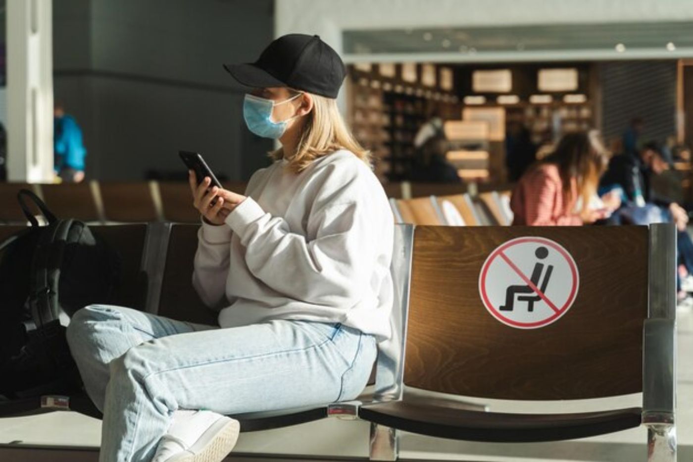 Does Heathrow Airport Have A Smoking Area?